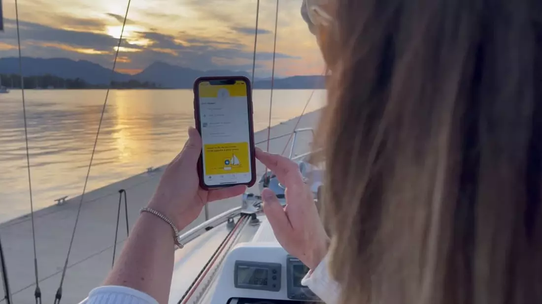 ADAC Skipper App: Jetzt mit intelligenter Liegeplatzsuche / Der digitale Lotse für alle, die sich auf dem Wasser zuhause fühlen - Bild: presseportal.de
