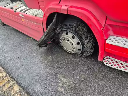 POL-SE: Pinneberg / A 23 - Fahrer eines Betonmischers verhinderte Lkw-Brand - Foto: presseportal.de
