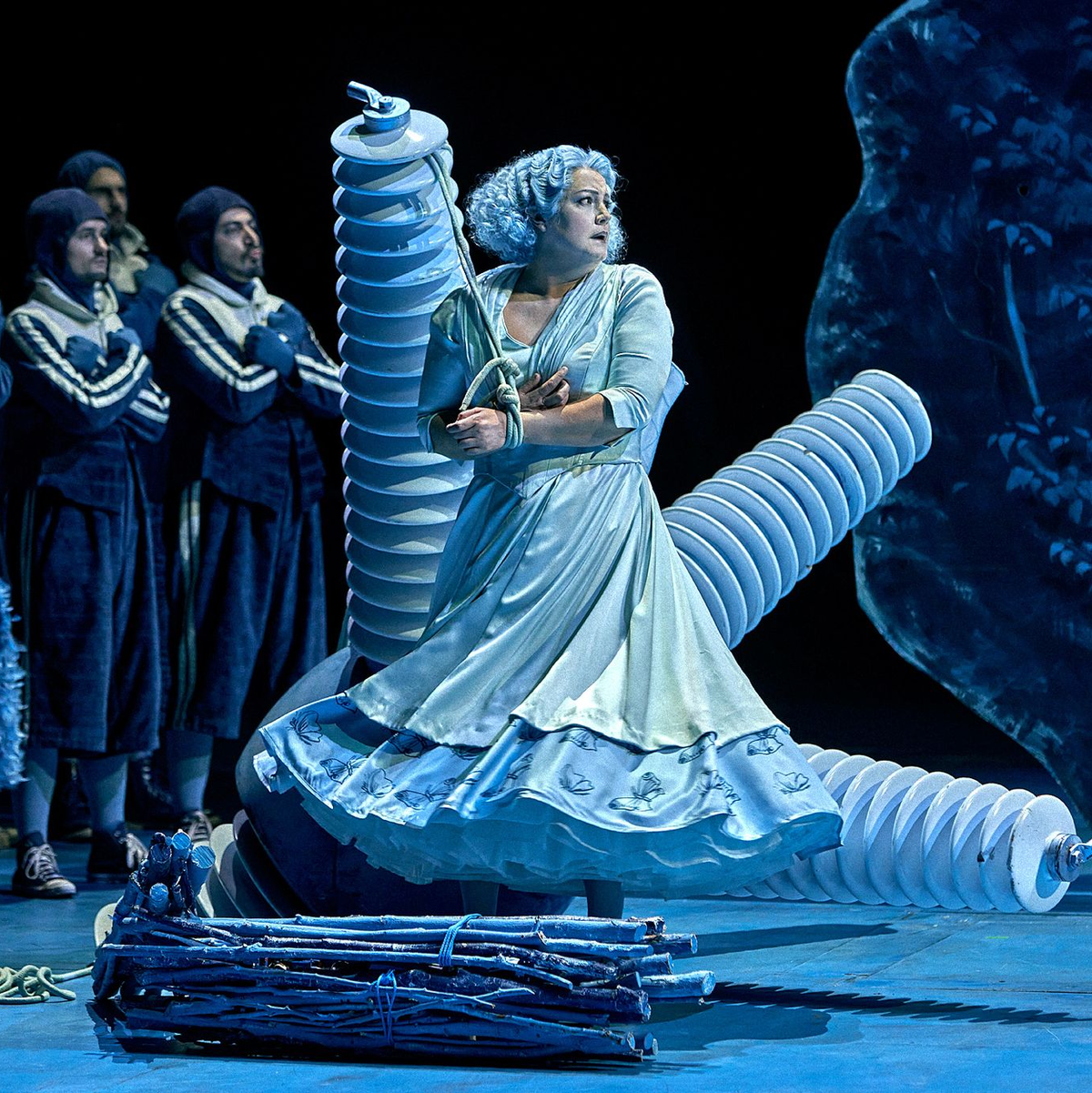 Szene aus «Lohengrin». - Foto: Enrico Nawrath/Bayreuther Festspiele/dpa