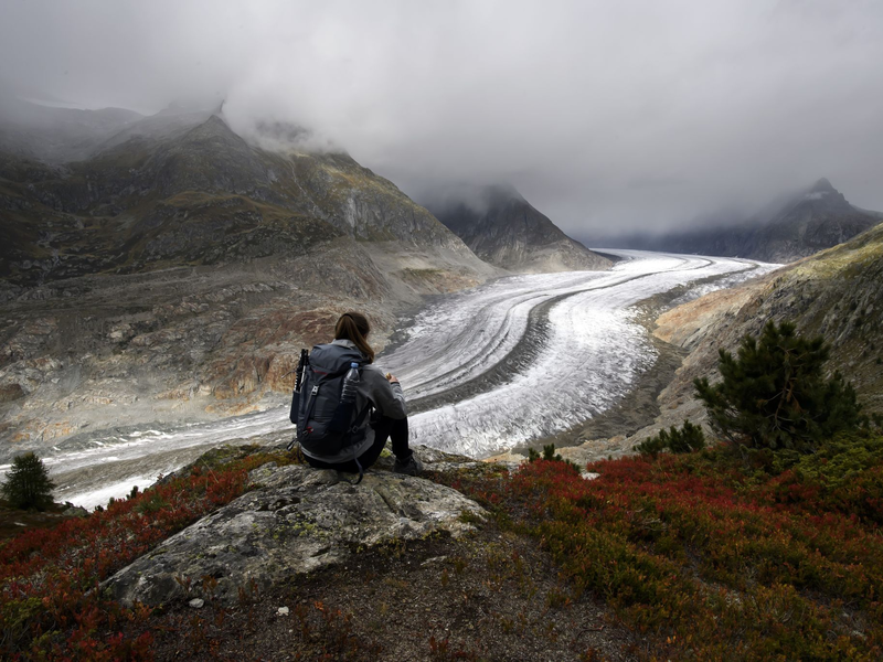 Seit Ende Juni geht es bei der Schmelze schon an die Substanz der Gletscher. (Archivbild) - Foto: Anthony Anex/KEYSTONE/dpa