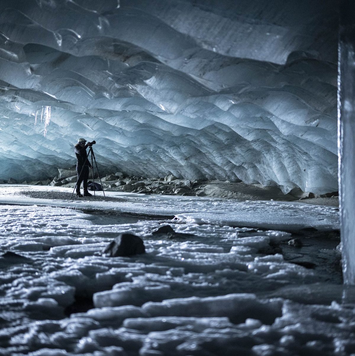 Das Eisvolumen der Schweizer Gletscher hat sich seit 1950 halbiert. (Archivbild)  - Foto: Gian Ehrenzeller/KEYSTONE/dpa