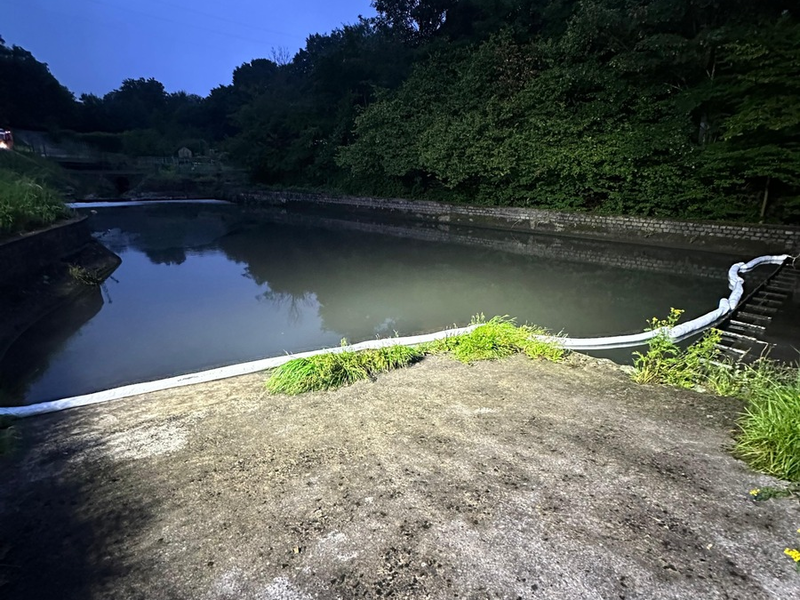 FW-RS: ABC-Einsatz nach LKW Brand - Foto: presseportal.de