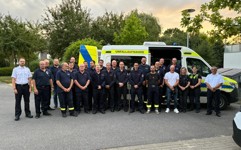 FW-KLE: Freiwillige Feuerwehr Bedburg-Hau trifft VU-Team der Kreispolizeibehörde Kleve - Foto: presseportal.de