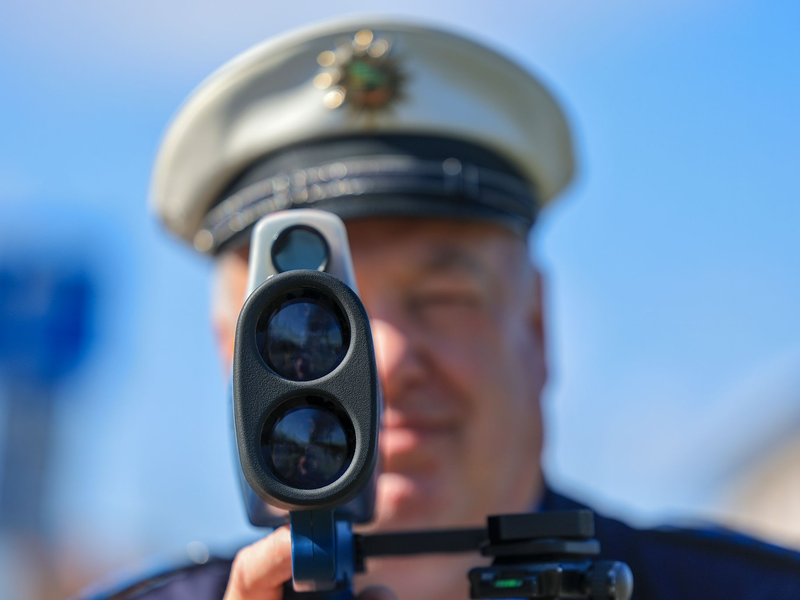 Bei den Aktionswochen stehen vor allem Raser im Visier. (Symbolbild) - Foto: Jan Woitas/dpa