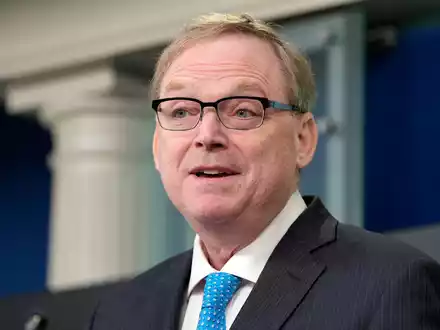 Die Entlassung der Chefin des Amtes für Arbeitsmarktstatistik wird heftig kritisiert - Trumps Wirtschaftsberater Hassett verteidigt den Schritt. (Archivbild) - Foto: Alex Brandon/AP/dpa