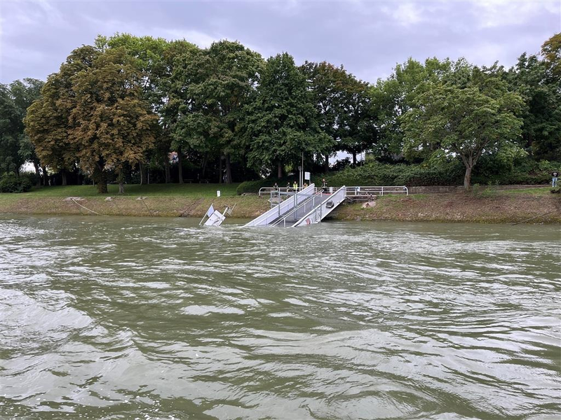 PP-ELT: Untergegangene Steigeranlage in Speyer - Foto: presseportal.de