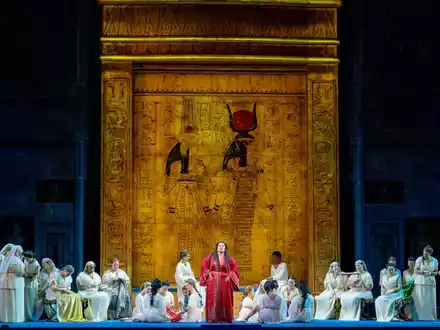 Drei Opernheldinnen aus der MET: Aida, Tosca & Grounded ab 23. August auf arte.tv und ARTE - Foto: presseportal.de