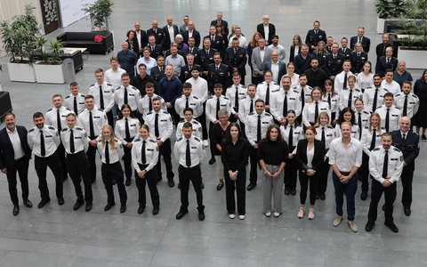 POL-OF: Neue Kolleginnen und Kollegen begrüßt: 74 Neuzugängen im Polizeipräsidium Südosthessen - Foto: presseportal.de