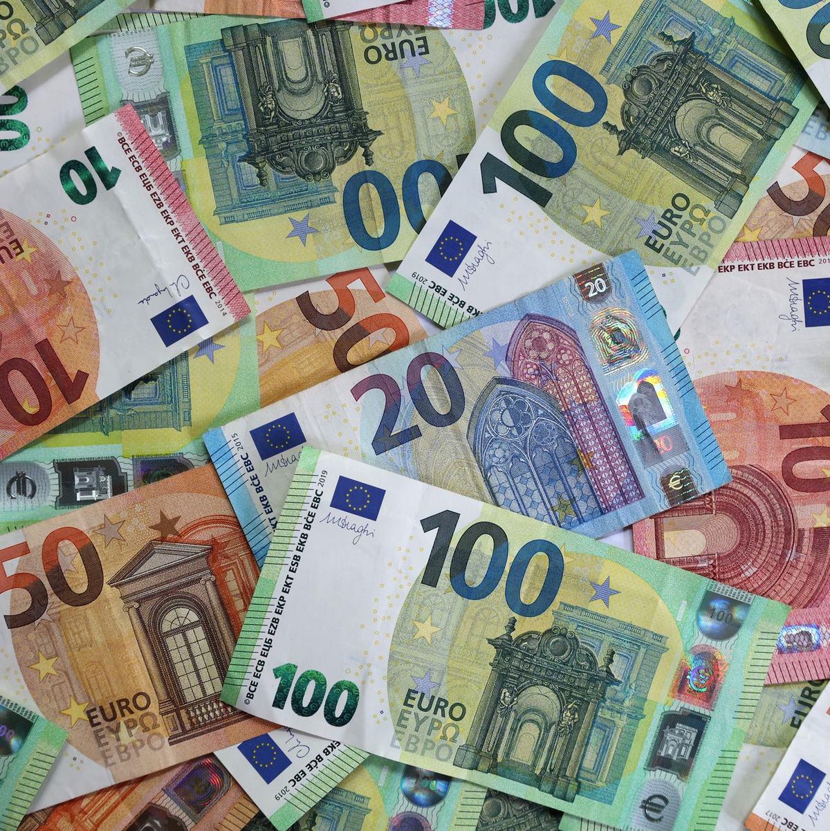 Die Milliardenausgaben für das Bürgergeld heizen eine Reformdebatte an. (Symboldbild) - Foto: Karl-Josef Hildenbrand/dpa