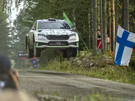 Finnland-Rallye: Erneutes WRC2-Podium für Škoda-Crew Robert Virves und Jakko Viilo - Foto: presseportal.de