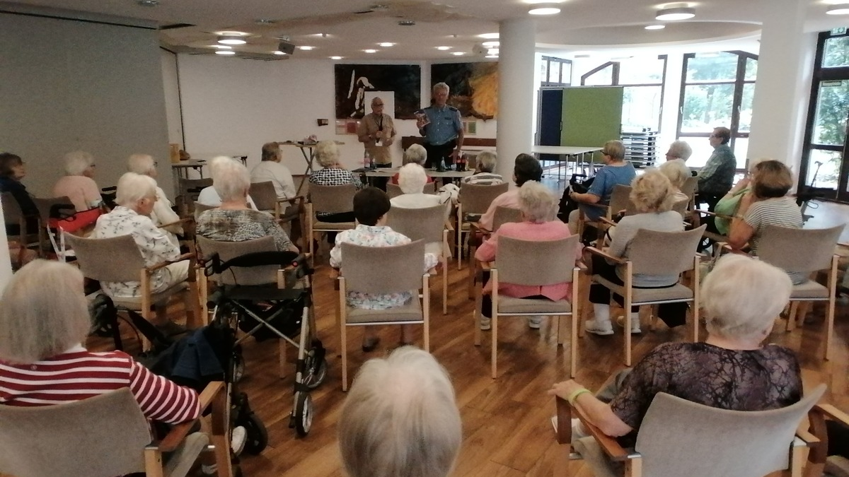 POL-OF: Beratungsveranstaltung für Senioren stößt auf positive Resonanz - Foto: presseportal.de