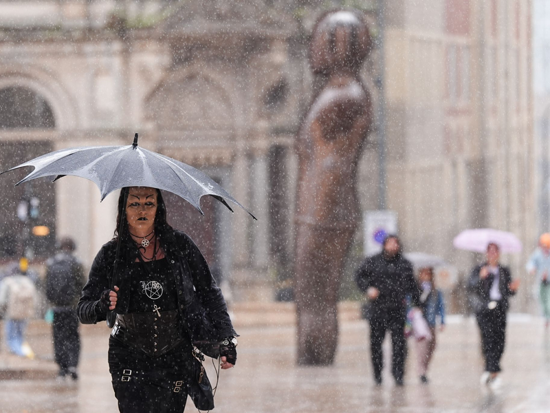 Sturm Floris sorgt für Unwetter in Großbritannien und Irland. - Foto: Jacob King/PA Wire/dpa