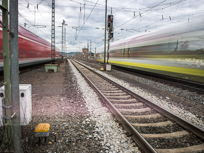 BPOL-HB: 87-Jähriger am Bahngleis: Schnellbremsung vom Lokführer, Bundespolizei warnt: Lebensgefahr! - Foto: presseportal.de