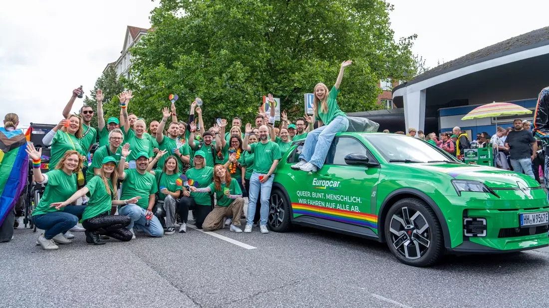 Queer. Bunt. Menschlich. Europcar fährt auf alle ab - und nimmt erstmals am CSD in Hamburg teil - Bild: presseportal.de