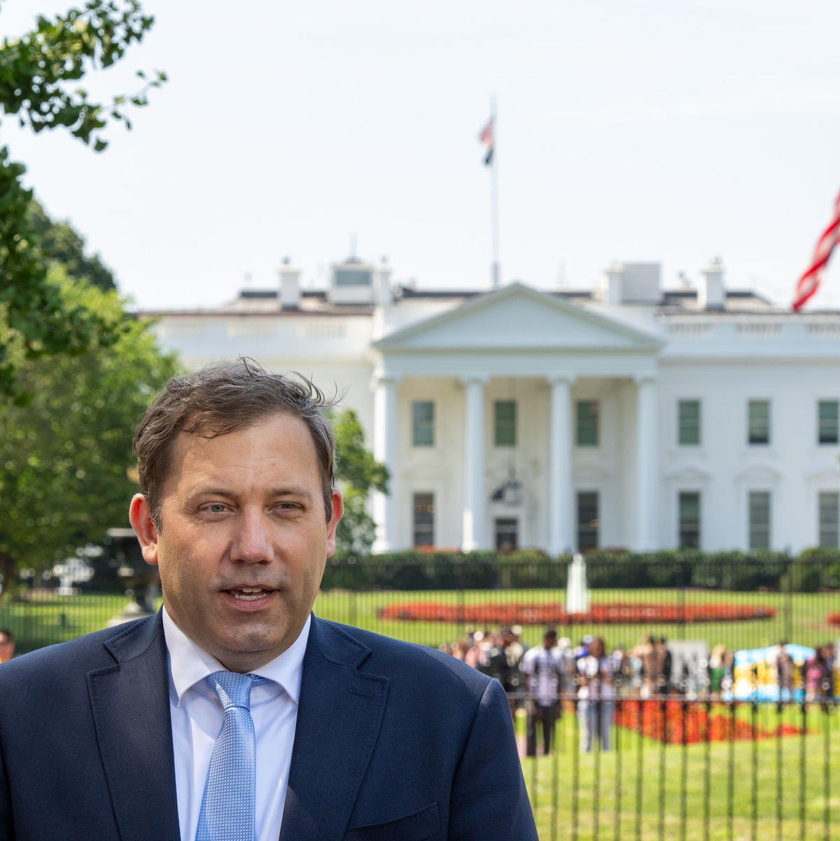 Klingbeil war zum Antrittsbesuch bei seinem US-Amtskollegen. - Foto: Soeren Stache/dpa