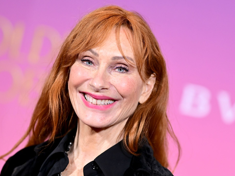 Andrea Sawatzki gehört zu Deutschlands beliebtesten Schauspielerinnen und inzwischen auch Schriftstellerinnen. (Archivbild von Februar 2025) - Foto: Sebastian Christoph Gollnow/dpa