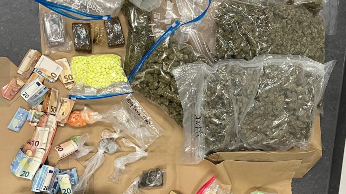 POL-HB: Nr.: 0503 --Drogendealer in Walle gestellt-- - Foto: presseportal.de