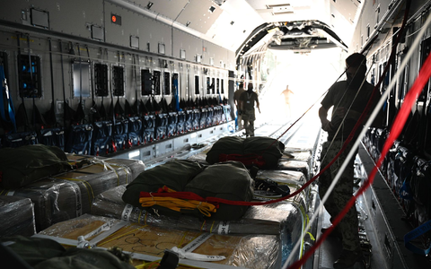 Bundeswehr setzt erneut Hilfsgüter über Gaza ab - Foto: Sven Käuler/dpa