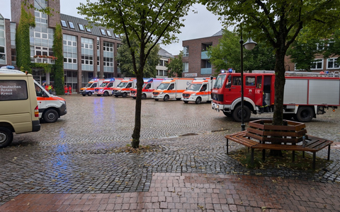 POL-ROW: ++ Rotenburg: Brandstiftung in Wohn- und Geschäftskomplex ++ - Foto: presseportal.de