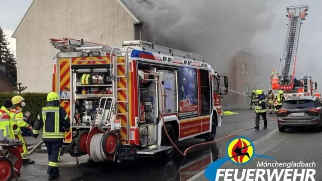 FW-MG: Verbranntes Essen verraucht Wohnung - Bild: presseportal.de