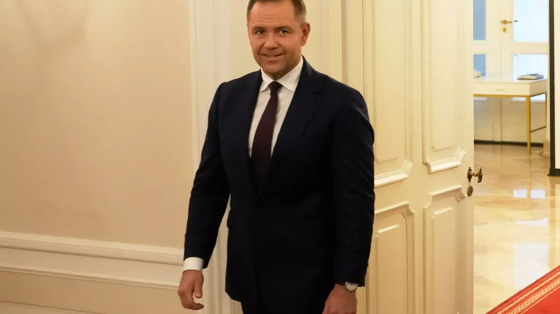 Polens neuer Präsident Karol Nawrocki hat den Amtseid abgelegt. (Archivbild) - Bild: Czarek Sokolowski/AP/dpa