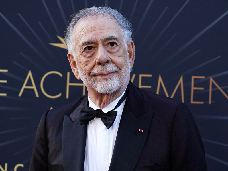 Der Regisseur hat seine Fans beruhigt: Es geht ihm gut. (Archivbild) - Foto: Jordan Strauss/Invision/AP/dpa