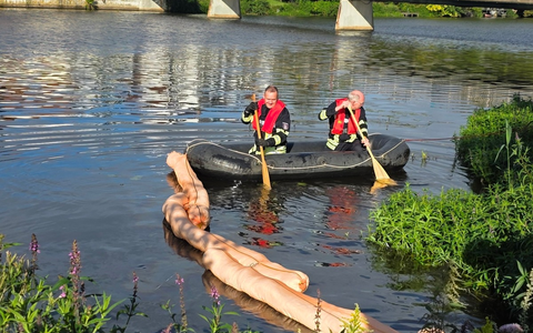 FW Celle: Öl auf der Aller - Foto: presseportal.de