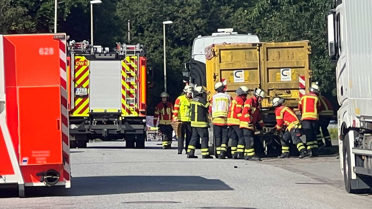 Der Unfall ereignete sich in Kiel-Wellsee.  - Foto: André Klohn/dpa