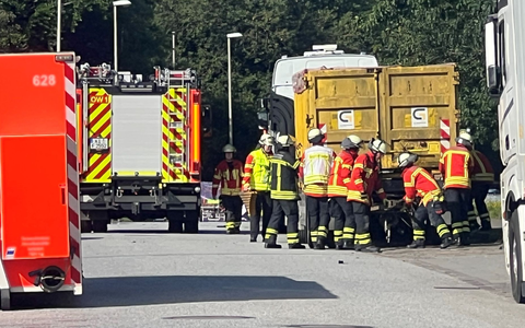 Der Unfall ereignete sich in Kiel-Wellsee.  - Foto: André Klohn/dpa