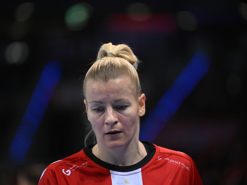 Auch Nationalmannschaftskapitänin Antje Döll muss sich einen neuen Verein suchen.  - Foto: Marijan Murat/dpa