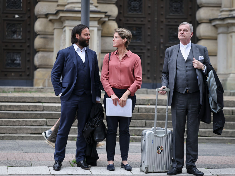 Der Prozess soll am 15. August fortgesetzt werden. (Archivbild) - Foto: Christian Charisius/dpa