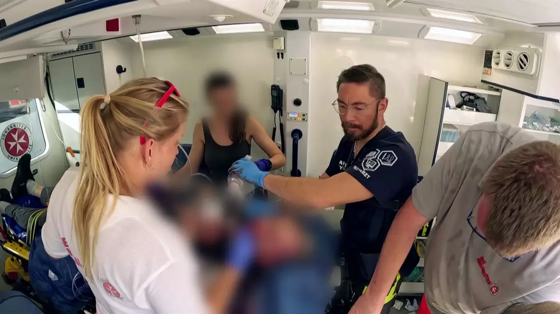 Neue Folge Mensch Retter - NACHTSCHICHT: Dramatische Nachteinsätze in München, Greven und Fulda - Bild: presseportal.de