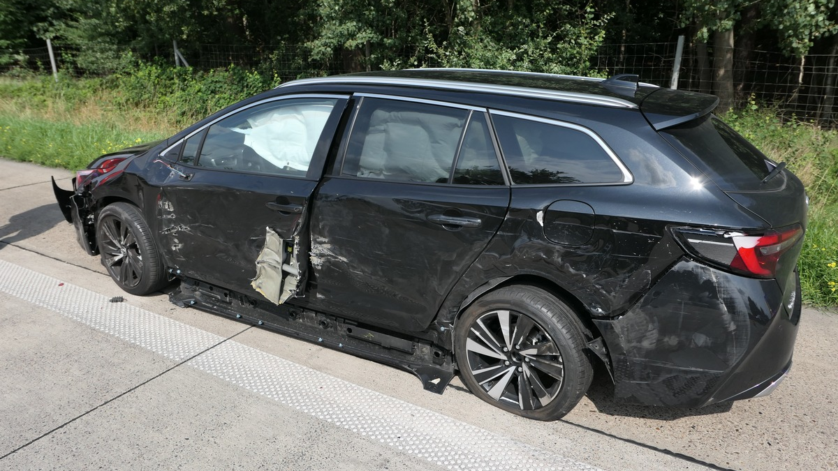 POL-DEL: Autobahnpolizei Ahlhorn: Eine Person bei Verkehrsunfall auf der Autobahn 29 in Emstek leicht verletzt - Foto: presseportal.de