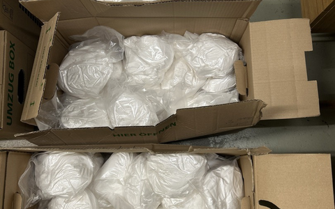 ZOLL-F: Cannabisschmuggel in großem Stil - Zehn Festnahmen durch Zoll und Polizei im Rhein-Main-Gebiet - Foto: presseportal.de ZOLL-F: Cannabisschmuggel in großem Stil - Zehn Festnahmen durch Zoll und Polizei im Rhein-Main-Gebiet - Foto: presseportal.de