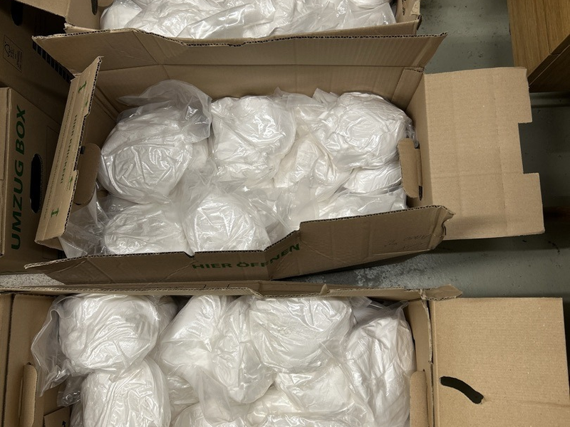 ZOLL-F: Cannabisschmuggel in großem Stil - Zehn Festnahmen durch Zoll und Polizei im Rhein-Main-Gebiet - Foto: presseportal.de