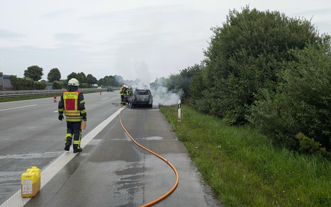 FW-ROW: Rauchmelder, Brände, Türöffnungen und Unfälle - Ehrenamtliche Feuerwehrkräfte in der Samtgemeinde Zeven im Dauereinsatz - Foto: presseportal.de