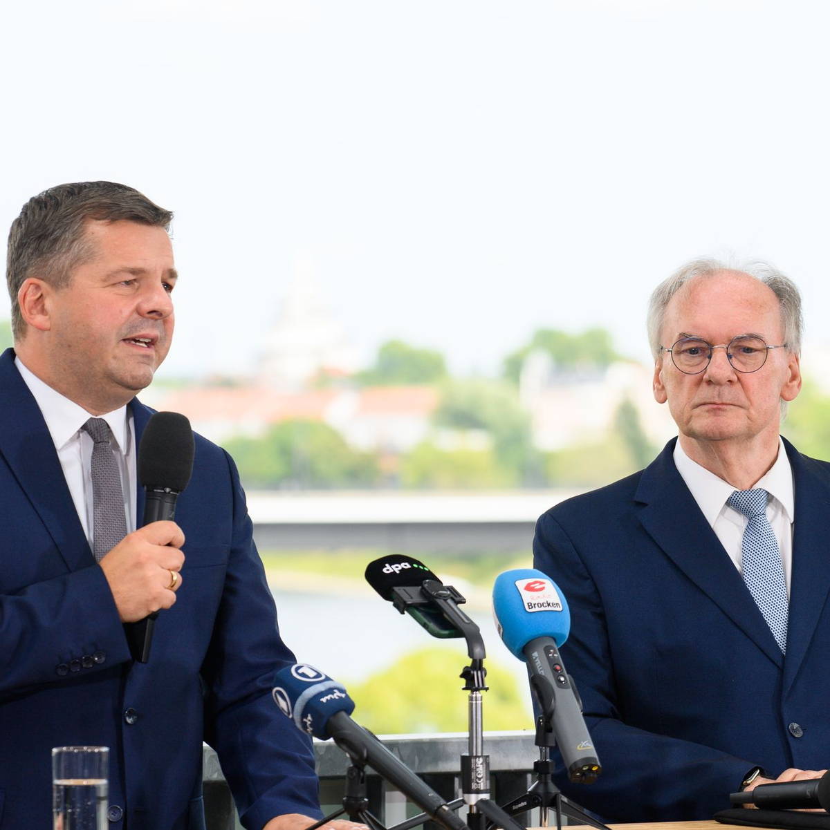 Ministerpräsident Reiner Haseloff scheidet 2026 aus dem Amt, ihm soll Sven Schulze nachfolgen. (Archivbild) - Foto: Klaus-Dietmar Gabbert/dpa