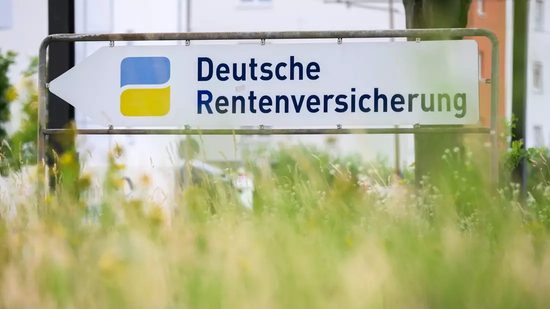 +++ Achtung Sperrfrist (Print, Radio und Online): 18.00 Uhr +++ARD-DeutschlandTREND: Rente, Pflege, Krankenversicherung: Hoher Problemdruck und geringes Vertrauen in Lösungskompetenz - Bild: presseportal.de