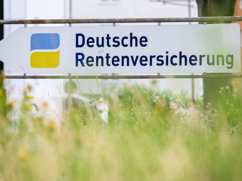 +++ Achtung Sperrfrist (Print, Radio und Online): 18.00 Uhr +++ARD-DeutschlandTREND: Rente, Pflege, Krankenversicherung: Hoher Problemdruck und geringes Vertrauen in Lösungskompetenz - Foto: presseportal.de