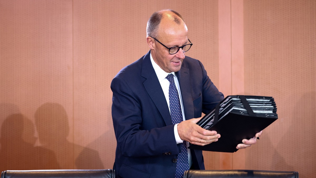 +++ Achtung Sperrfrist (Print, Radio und Online): 18.00 Uhr +++ARD-DeutschlandTREND: Überwiegend schlechtes Zeugnis für Merz - Foto: presseportal.de