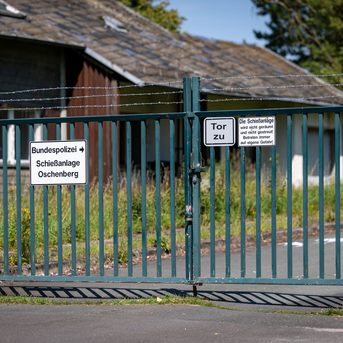 In der Schießanlage sollen mutmaßliche Mitglieder einer «Reichsbürger»-Gruppe trainiert haben.  - Foto: ---/dpa