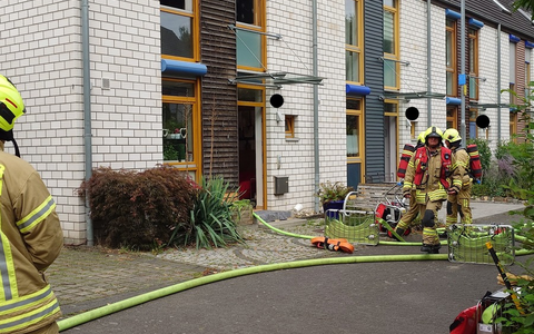 FW Ratingen: Zimmerbrand in Ratingen-Süd: Schneller Einsatz der Feuerwehr verhindert Schlimmeres - Foto: presseportal.de