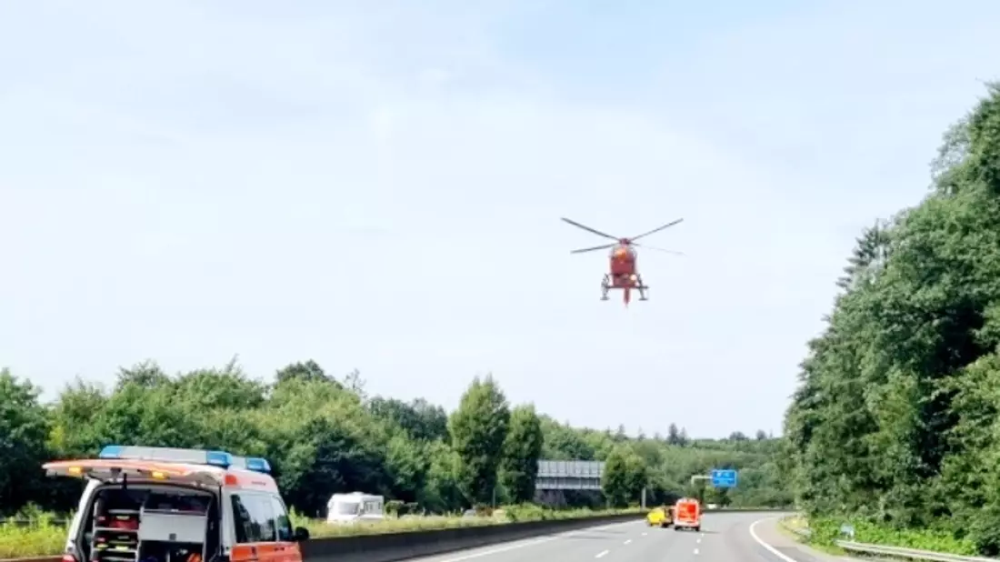 FW-RS: Remscheid - Schwerer Verkehrsunfall auf der Bundesautobahn A1 - Bild: presseportal.de