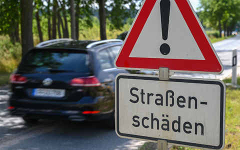 Tausende Kilometer Straßen und Schienen sind reparaturbedürftig. (Archivbild) - Foto: Patrick Pleul/dpa-Zentralbild/ZB
