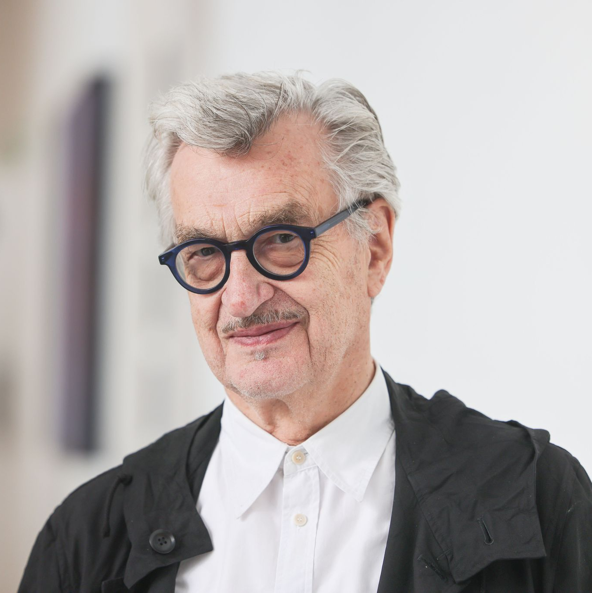 Wim Wenders wird 80 Jahre alt. (Archivfoto) - Foto: Oliver Berg/dpa
