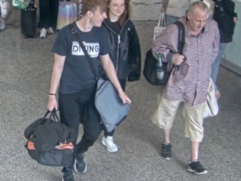 POL-H: Öffentlichkeitsfahndung: Mutmaßlicher Täter nach Totschlag und seine Begleitpersonen als Zeugen gesucht - Foto: presseportal.de