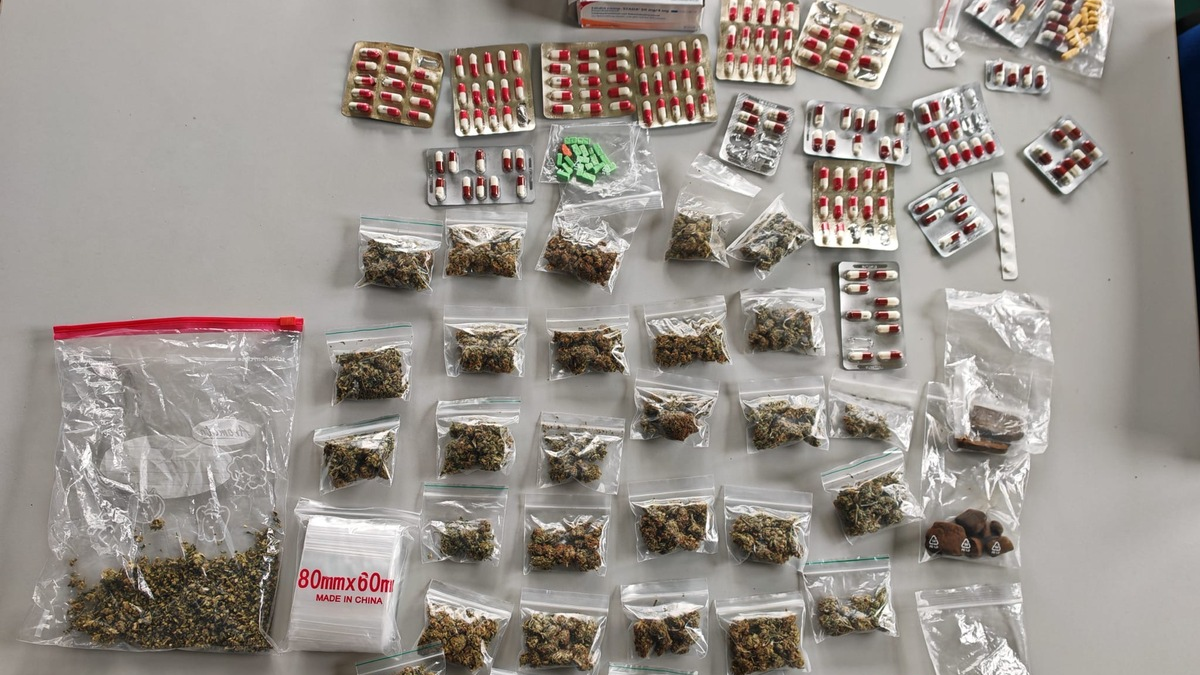 POL-F: 250808 - 0812 Frankfurt-Bahnhofsviertel: Gezielte Bekämpfung des Drogenstraßenhandels - Bilanz der Frankfurter Polizei - Foto: presseportal.de