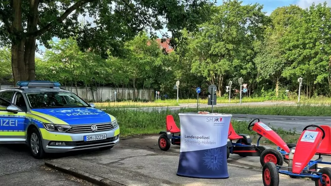 POL-HL: HL - Lübeck / Sommerferien-Aktion: Verkehrserziehung für Grundschulkinder - Bild: presseportal.de