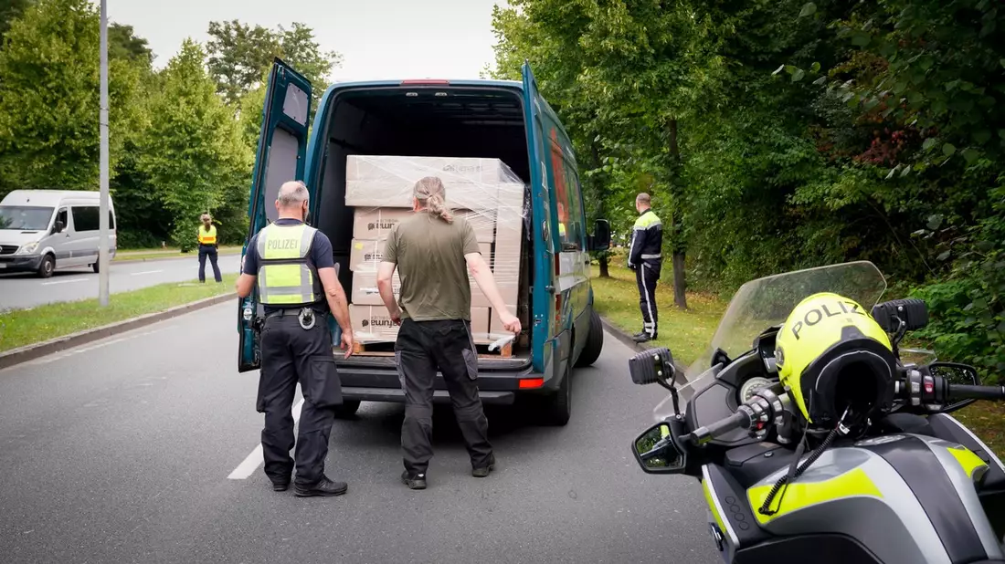 POL-GE: Gemeinsame Schwerpunktkontrollen im Verkehr- Polizei zieht Bilanz - Bild: presseportal.de