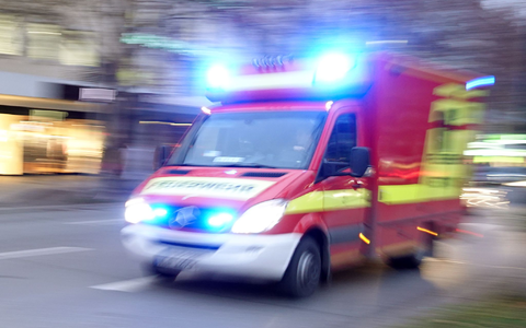 Unter den Verletzten sind laut Polizei auch Schwerverletzte. (Symbolbild) - Foto: Katharina Redanz/dpa Unter den Verletzten sind laut Polizei auch Schwerverletzte. (Symbolbild) - Foto: Katharina Redanz/dpa